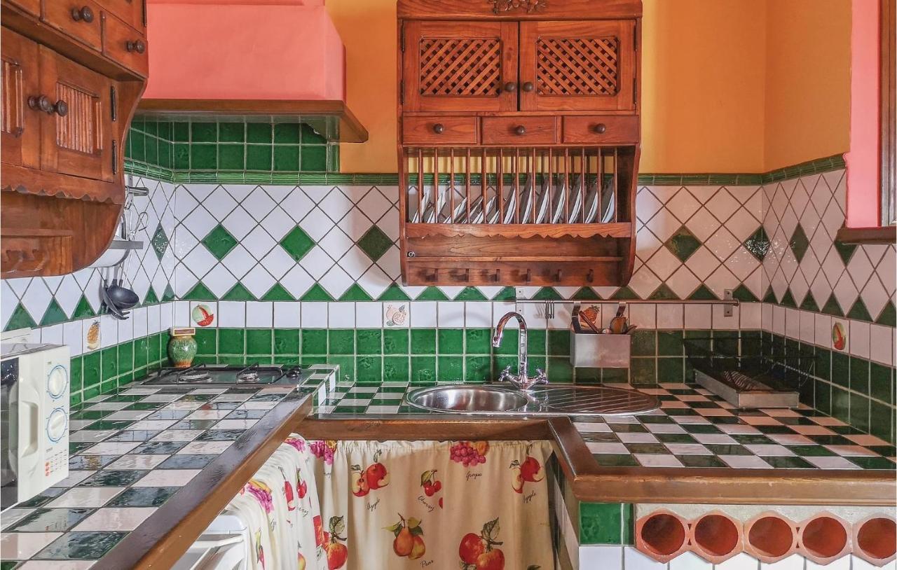 Nice Home In Benalauria With Kitchenette Bagian luar foto